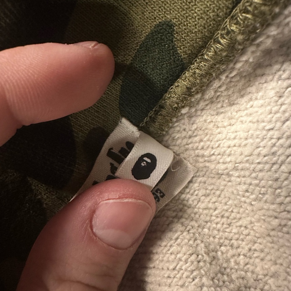 Bape x Predator Gray and Camouflage Hoodie size L (used) - Picture 7 of 15